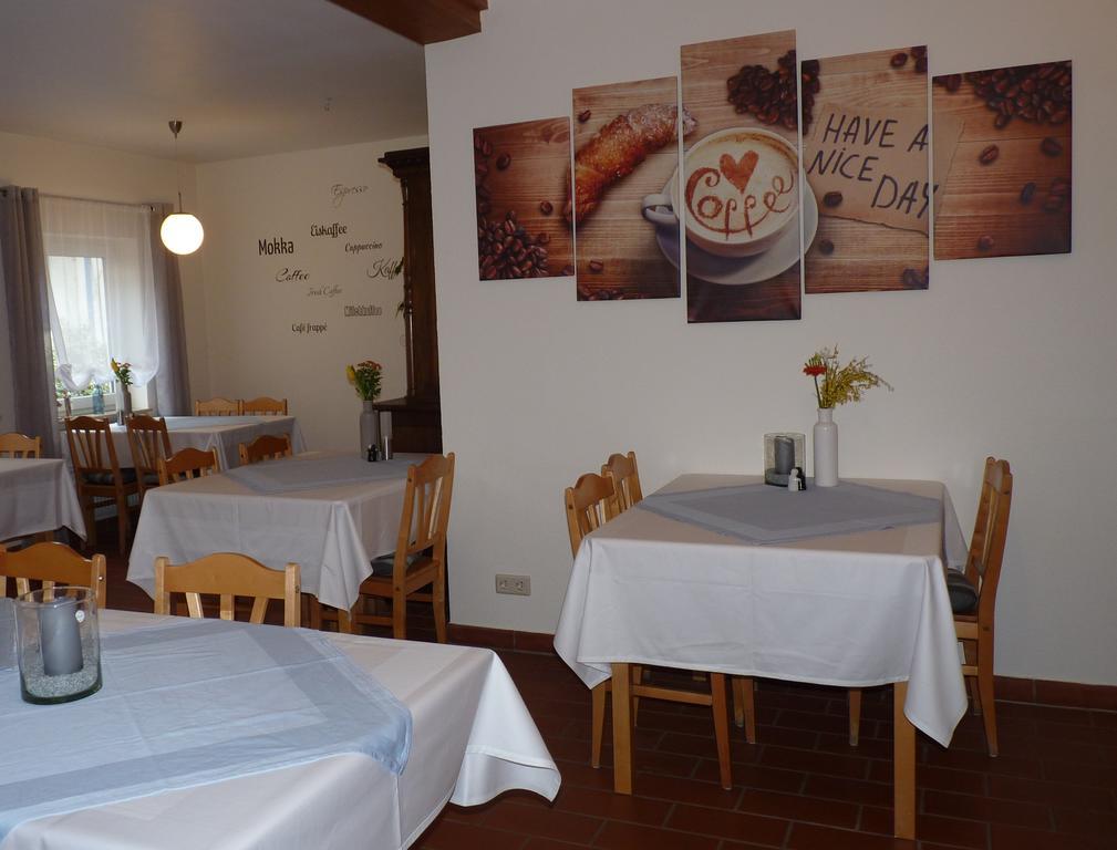 Gaestehaus Bacchus Wachenheim an der Weinstraße Zewnętrze zdjęcie
