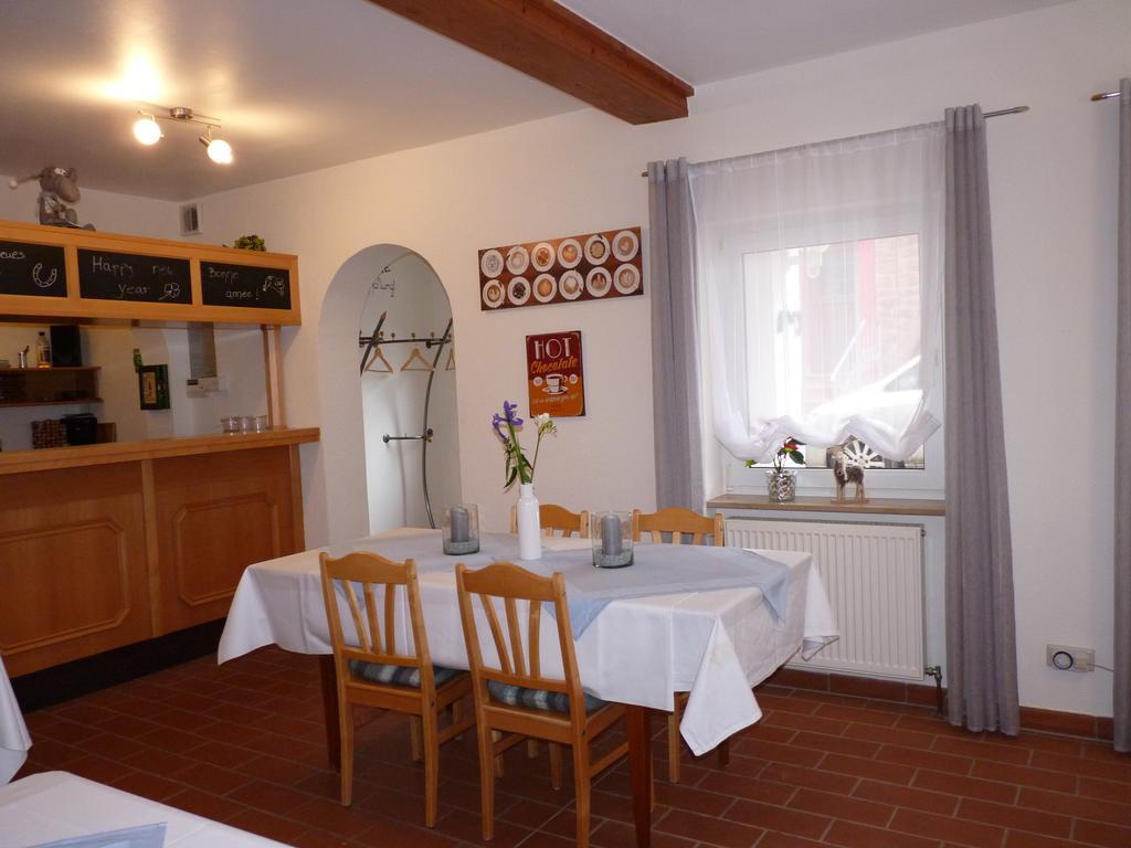 Gaestehaus Bacchus Wachenheim an der Weinstraße Zewnętrze zdjęcie